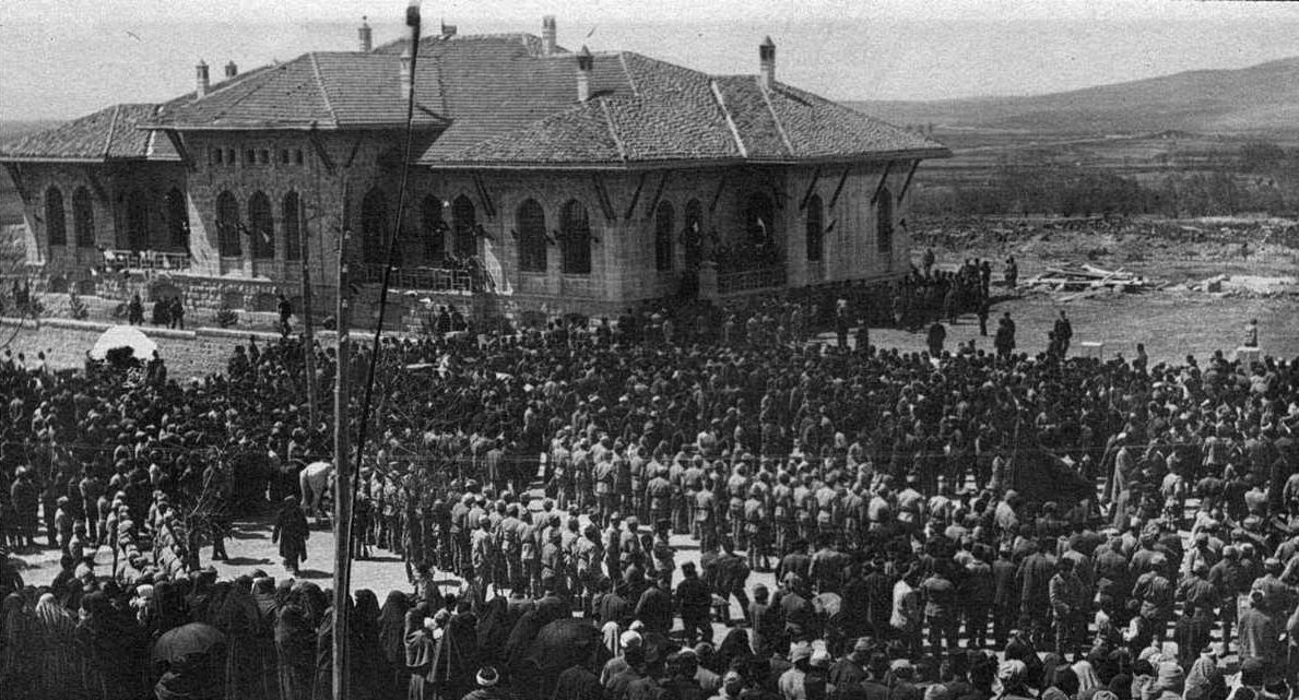 Resim Başlığı