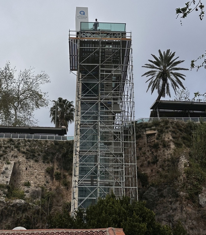 Resim Başlığı