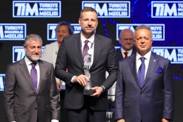 İhracat Şampiyonları Ödülleri'nde "İklimlendirme Sanayii Sektör Birincisi" Bosch Termoteknik Oldu