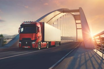 RENAULT TRUCKS’TAN TÜRKİYE’DE BİR İLK: EXCELLENCE PREDICT ÖNGÖRÜLÜ BAKIM ONARIM SÖZLEŞMESİ