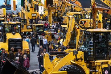 CATERPILLAR’DAN BAUMA’DA GÖVDE GÖSTERİSİ