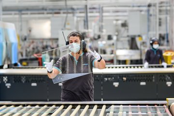 Yorglass, yeni yatırımlarla daha çok üretecek, istihdamı yüzde 20 artıracak