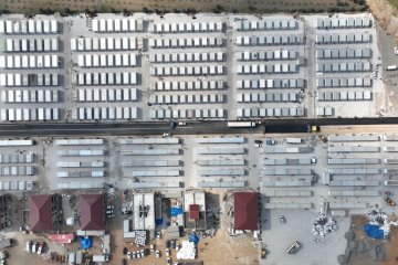 3 bin depremzede vatandaşımız Kalyon Konteyner Kent’e yerleşmeye başladı