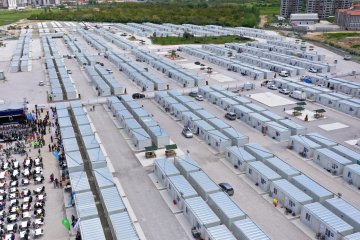 Malatya ve Adıyaman’da 10 bin kişilik konteyner kentlerde yaşam başladı