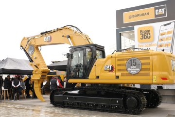 MERMERE ŞEKİL VEREN GÜÇ, BORUSAN CAT, İZMİR MERMER FUARI’NDAYDI