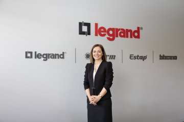 LEGRAND GRUP TÜRKİYE CMO’SU GÜL SEVİNÇ SELÇUK OLDU