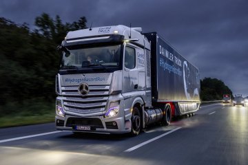 Mercedes-Benz GenH2 kamyon, sıvı hidrojen yakıtıyla tek dolumla 1000 km rekorunu kırdı