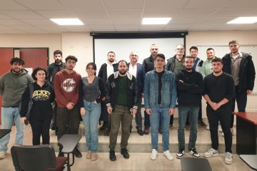 Form Endüstri Tesisleri Genel Müdürü Güray Korun geleceğin makine mühendisleri ile bir araya geldi