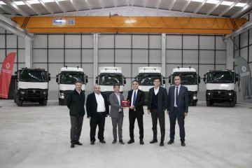 Ziver İnşaat’ın şantiye sahaları Renault Trucks T,C,K serisi ile güçleniyor