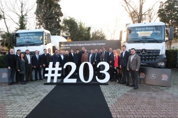 Boğaziçi Beton’a 203 adet Mercedes-Benz kamyon ve çekici teslimatı
