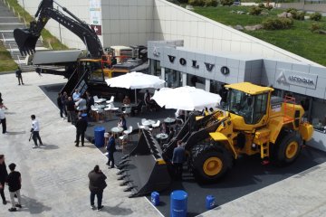 ASCENDUM GÜÇLÜ MAKİNALARINI MARBLE 2024’TE GÖRÜCÜYE ÇIKARDI