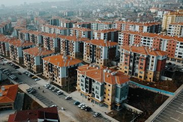 ULUSLARARASI GAYRİMENKUL UZMANI VE YÜKSEK MİMAR NEDA YAĞLI’DAN KENTSEL DÖNÜŞÜMÜ HIZLANDIRACAK ÖNERİ