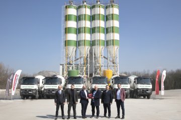 Akyazı Hazır Beton, beton mikserinin yükünü Renault Trucks K Serisi’ne bırakıyor