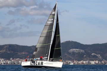 İzocam Yelken Takımı, Schüco BAYK Kış Trofesi’nin İkinci Ayağını İki Ödülle Tamamladı