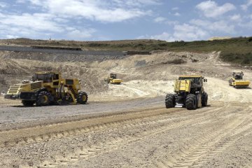 PAR-SAN Yapı, BOMAG RS 650-2 Yol Stabilizeri ile Yol Yapımında Verimliliği Artırıyor