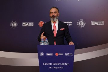 ÇCSİB Başkan Yrd. Abdulhamit Akçay: “Türk çimento sektörü ihracatı azaltmadan iç talebi karşılayacak güce sahip”