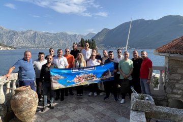 Egepen Deceuninck, Montenegro ve Dubai’de bayileri ile bir araya geldi