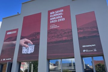 “Bir Şehir Kurmak: Ankara 1923-1933” Sergisi Devam Ediyor... Cumhuriyetin İlk On Yılında Yeni, Cesur ve Müdanasız Bir Şehir Kurma Öyküsü...