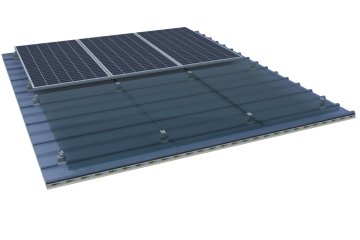 İzocam Tekiz’in yenilikçi tasarımı “Solar Çatı Paneli” çatılarda maksimum koruma sağlıyor