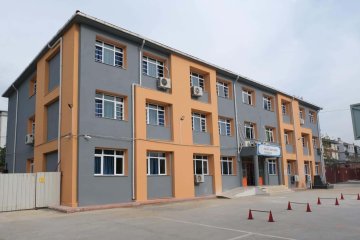 İzmir’deki bir okulda, uygulama sürecinde kullanım dışı bırakılmayan bir güçlendirme projesi hayata geçirildi