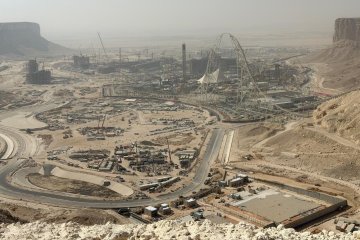 Suudi Arabistan İnşaat Sektörü: PIF (Kamu Yatırım Fonu) Odaklı Gelişim ve Sahadaki Uygulama Süreçleri
