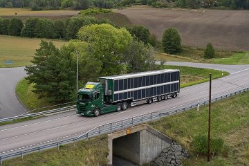 Scania, Güneş Enerjisiyle Çalışan Yeni Kamyonunun İlk Testini Başarıyla Gerçekleştirdi