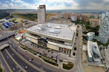 Taurus Kavşağı’nda Yüzde 92 Memnuniyet Hedefleniyor... Kavşak'ta "Trafik Bilimi" Konuşuyor