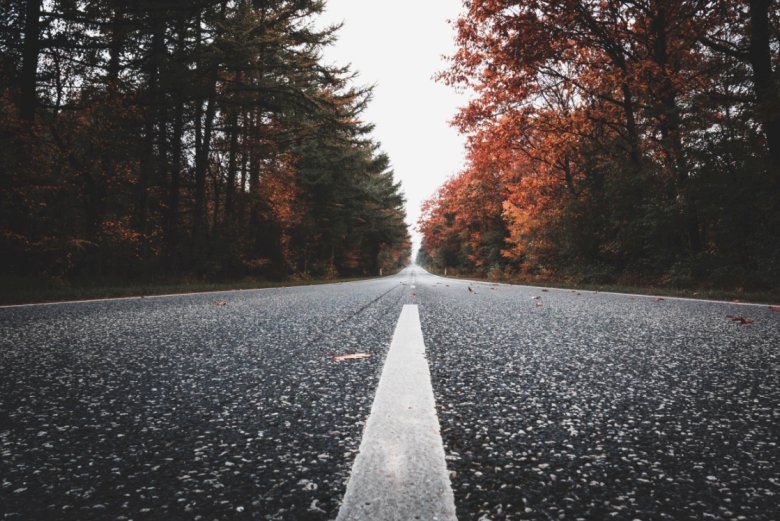 Sürdürülebilir Yol Yapımındaki Gelişmeler... Modern Asfalt Teknoloji ve Performans Yeniliklerinin Değerlendirilmesi