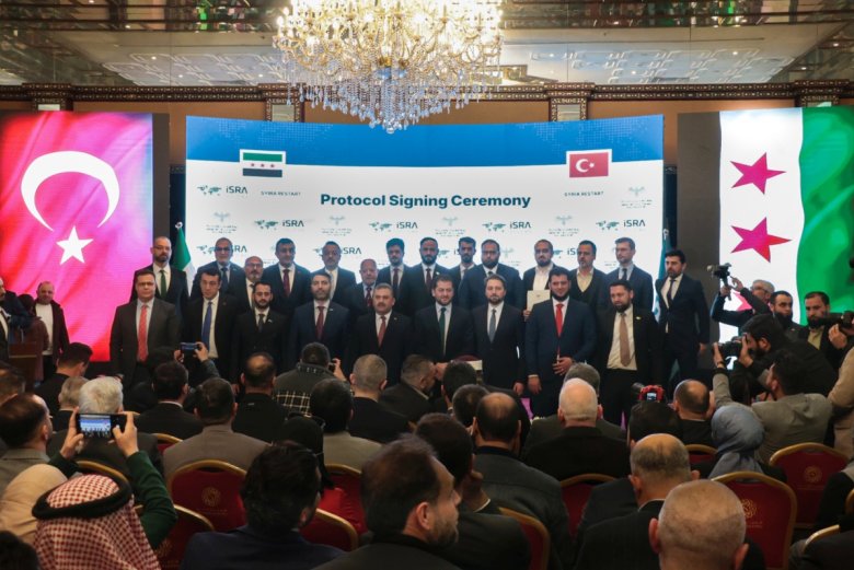 TÜRKİYE’DEN SURİYE’YE DEV YATIRIM “5,6 MİLYON METREKARELİK KAMOUNA SANAYİ BÖLGESİ İÇİN PROTOKOL İMZALANDI“