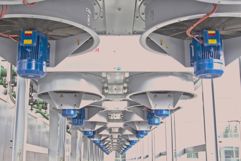 Veri merkezlerinin enerji ve su tüketimi küresel ölçekte tartışılıyor