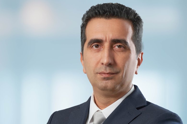 İzocam Satış ve Pazarlama Direktörü Erdal Bozok: “Yalıtım, Yapı Güvenliği İçin Ertelenmemesi Gereken Bir Yatırımdır”