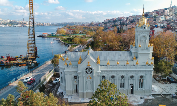Demir Kilise (Sveti Stefan)’nin Yapımı, Hikâyesi ve Zeminin Islahı... 500 Ton Ağırlığındaki Kilise Gemilerle İstanbul’a Getirilmişti...