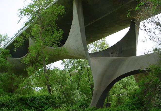 Yapısal Formuyla Dikkat Çeken "Musmeci Köprüsü"
