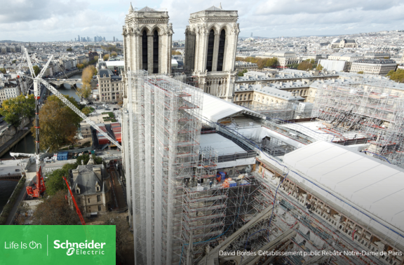 Schneider Electric, Paris’teki Notre Dame Katedrali’nin Restorasyonuna Katkıda Bulundu